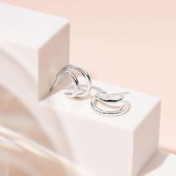 14K White Gold Plated Huggie Triple Split Hoop Earrings - Picture 5 of 6